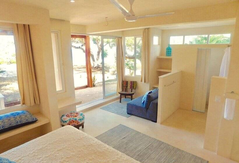 فندق Villa Encantada By Coco B Isla