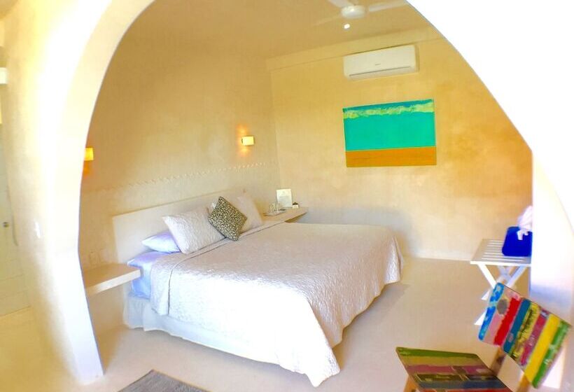 فندق Villa Encantada By Coco B Isla