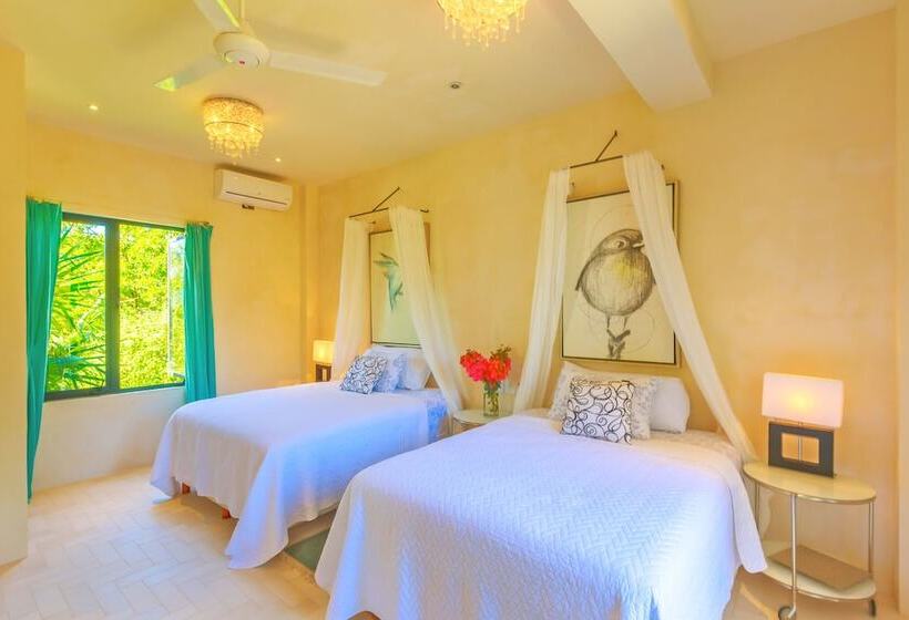 فندق Villa Encantada By Coco B Isla