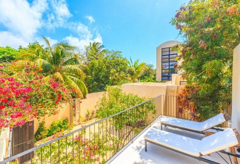 فندق Villa Encantada By Coco B Isla