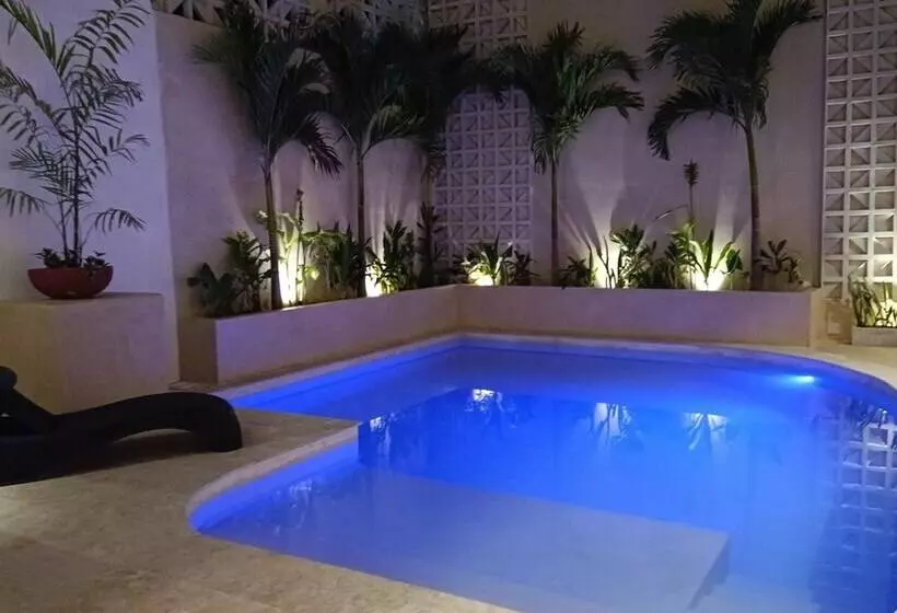 Hotel Yaxactun