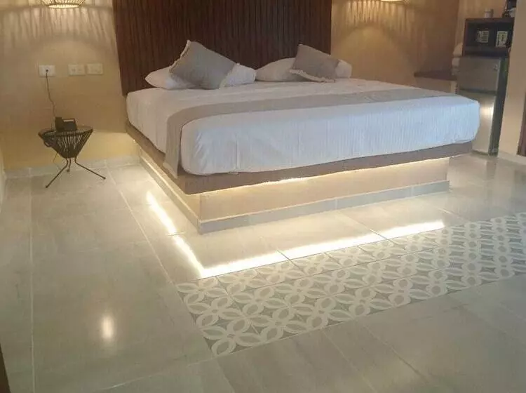 Hotel Yaxactun