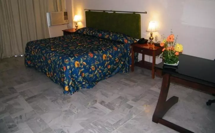 Parque Inn Hotel & Suites