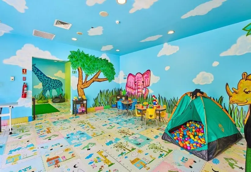 هتل Gran Evenia Bijao - All Inclusive