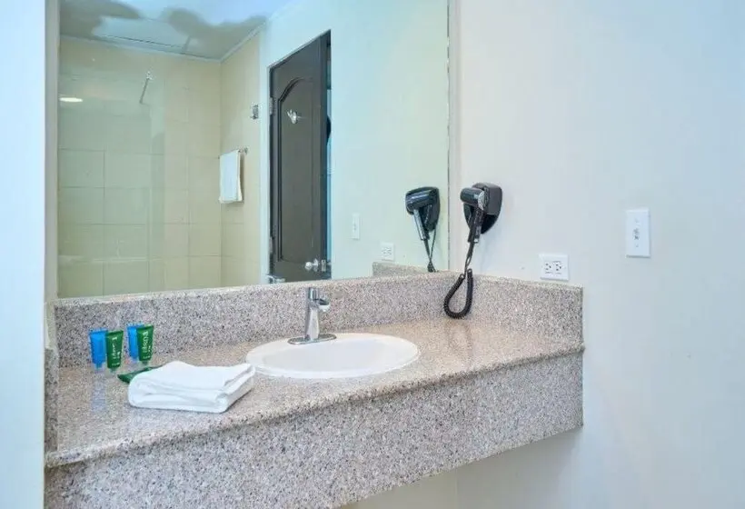 هتل Gran Evenia Bijao - All Inclusive