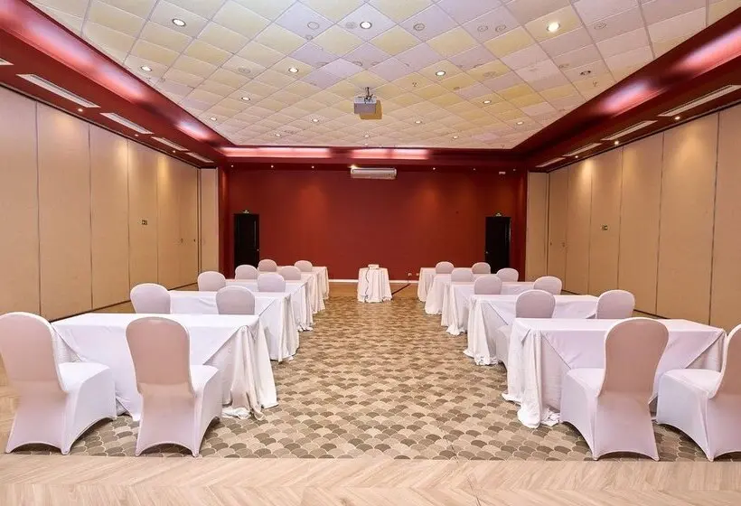 هتل Gran Evenia Bijao - All Inclusive