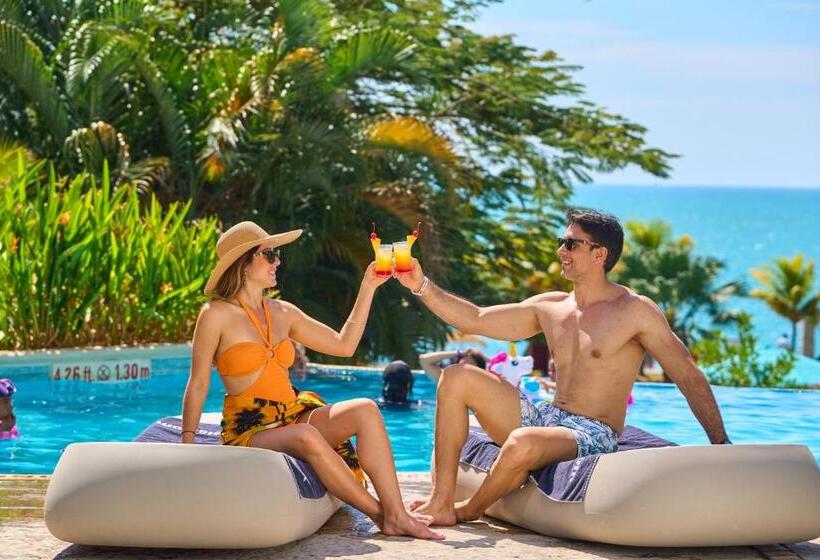 Hotel Gran Evenia Bijao - All Inclusive