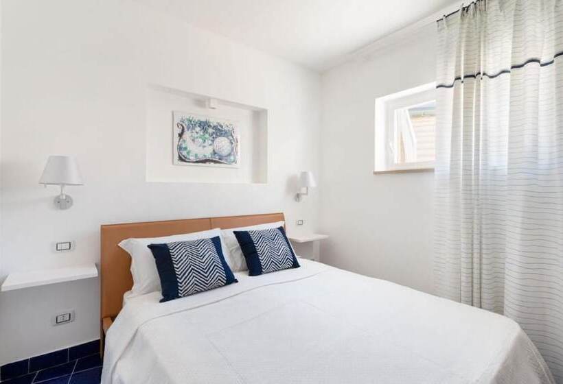 Bed and Breakfast Don Leonardo Private Pool Villas