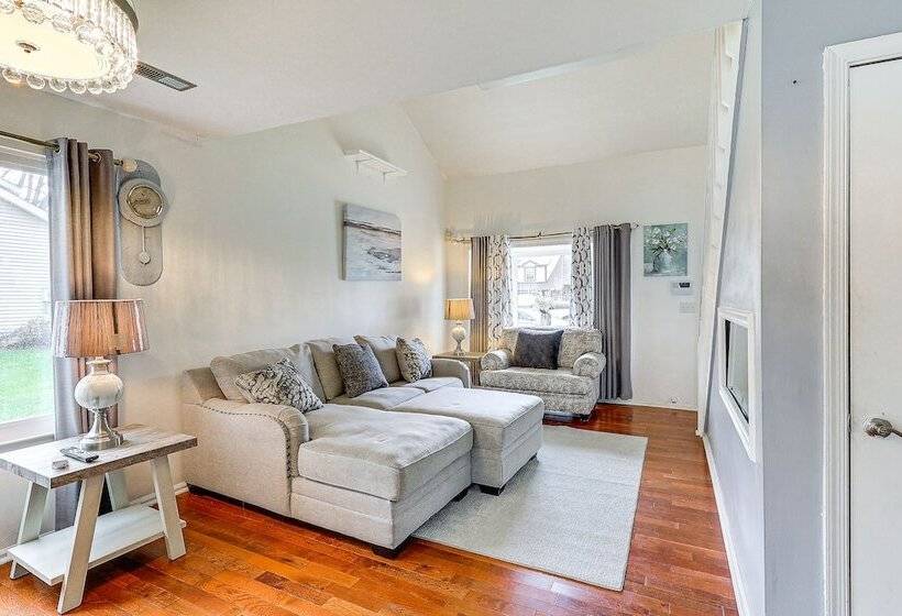 Dover Home 2 Mi To Delaware State University!