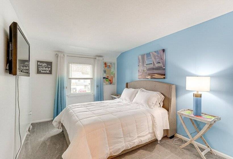 Dover Home 2 Mi To Delaware State University!