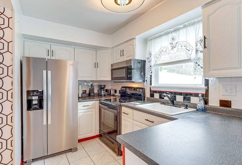 Dover Home 2 Mi To Delaware State University!