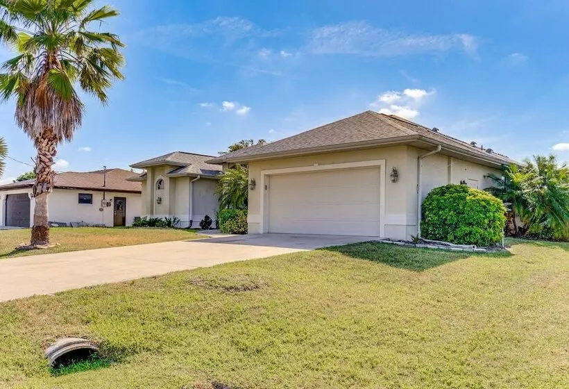 Waterfront Port Charlotte Home 5 Mi To Beach!