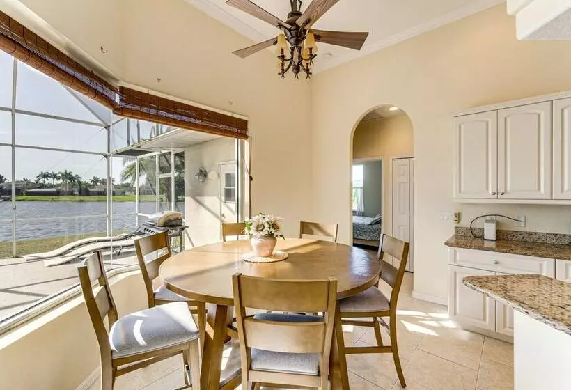 Waterfront Port Charlotte Home 5 Mi To Beach!