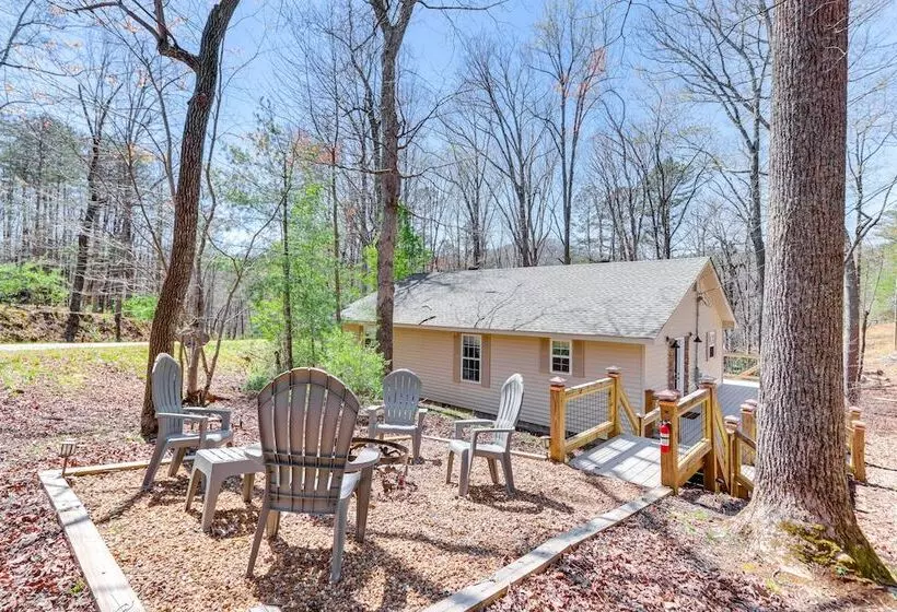 Blue Ridge Haven Near Hiking, Tubing & Kayaking!
