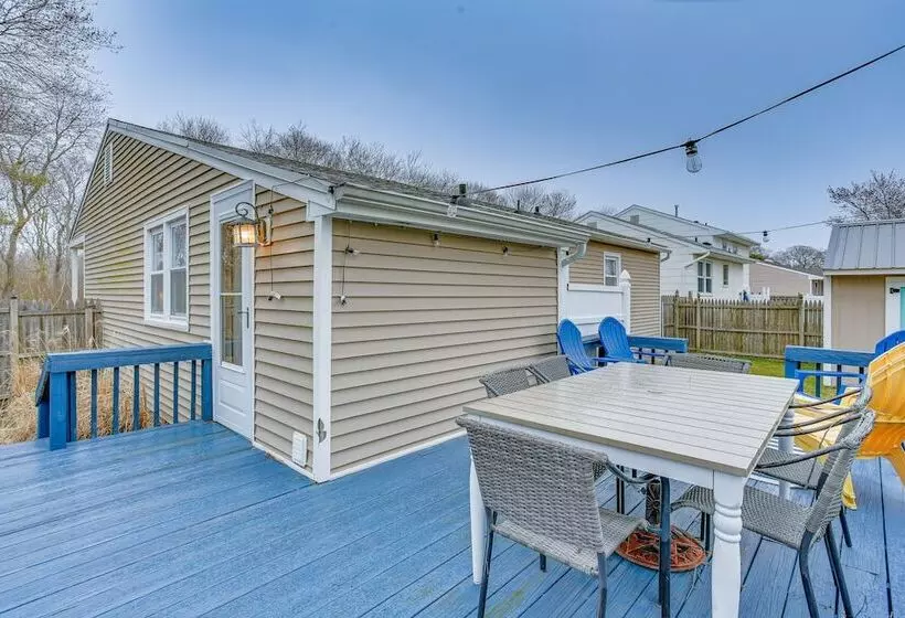 Cape May Home W/ Deck ~ 2 Mi To Beach!