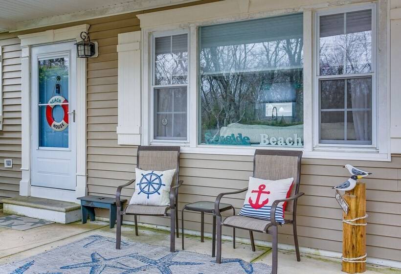 Cape May Home W/ Deck ~ 2 Mi To Beach!