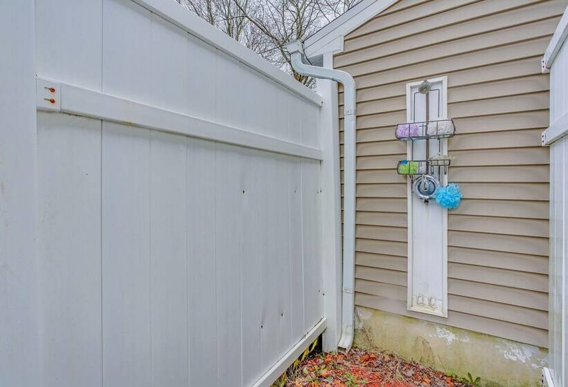 Cape May Home W/ Deck ~ 2 Mi To Beach!