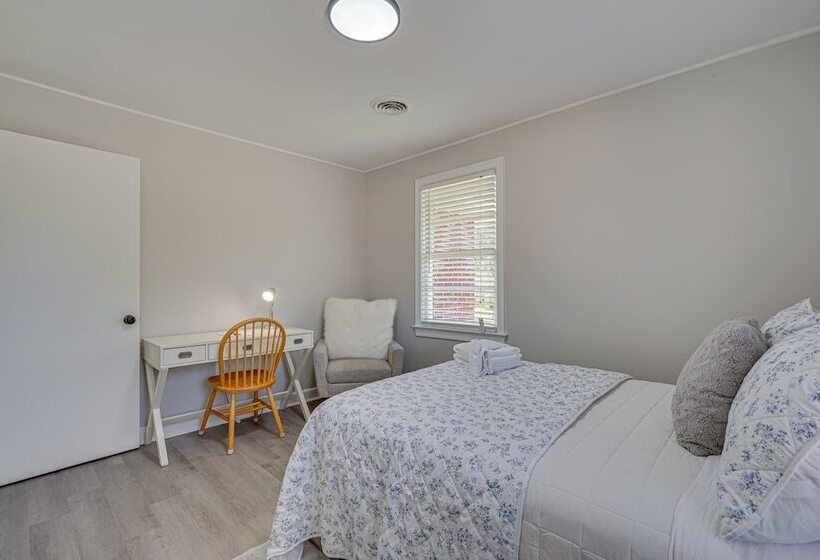 Charming Hanahan Home: 10 Mi To Charleston!