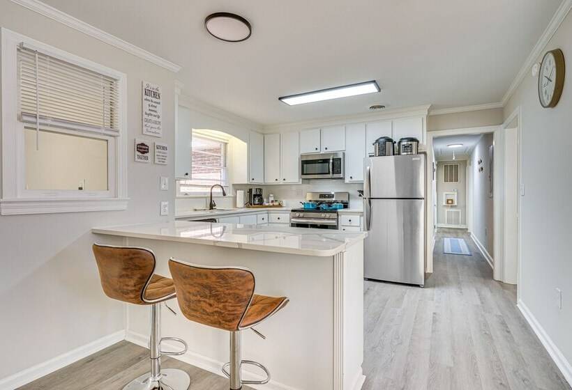 Charming Hanahan Home: 10 Mi To Charleston!