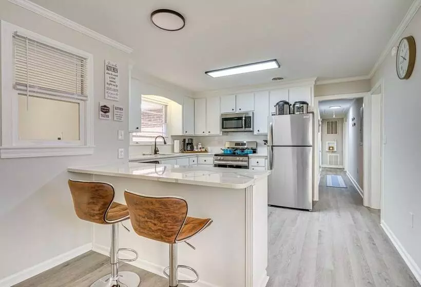 Charming Hanahan Home: 10 Mi To Charleston!