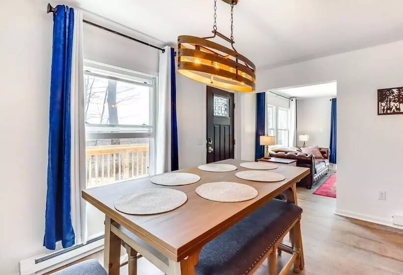 Family Friendly Albrightsville Cabin: Deck & Views