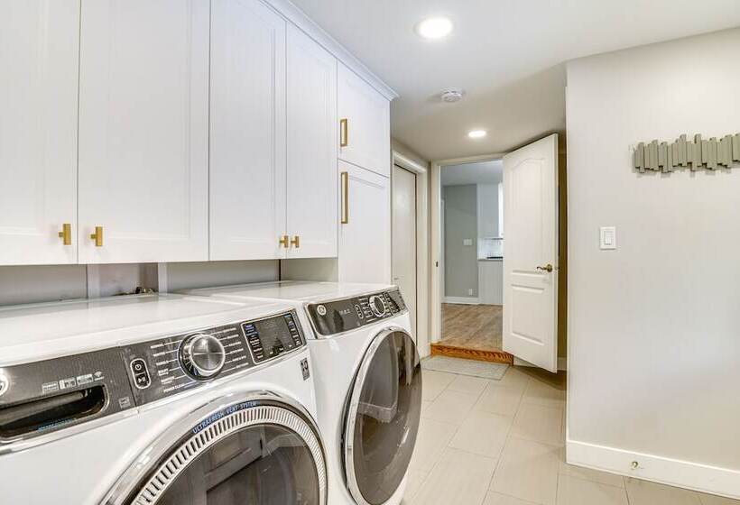 Family Friendly Slc Home Near Skiing & Hiking!