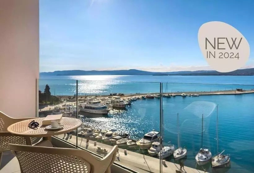 Hotelli Aminess Younique Narrivi