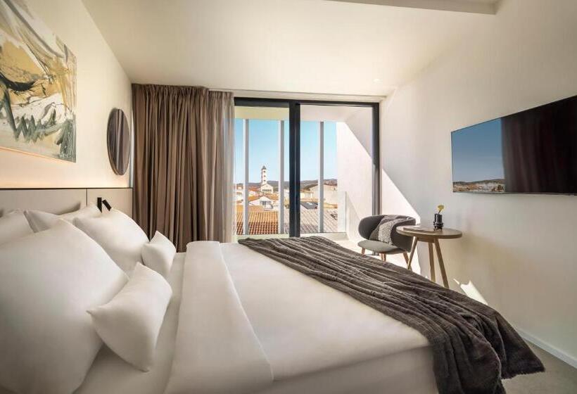 ホテル Aminess Younique Narrivi