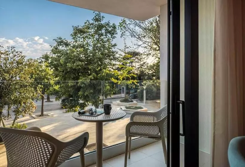 Hotelli Aminess Younique Narrivi