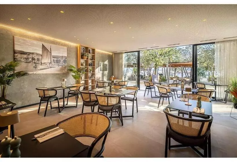 Hotelli Aminess Younique Narrivi