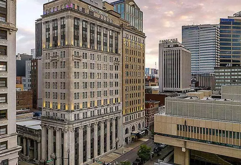 ホテル Bluegreen Downtown Nashville