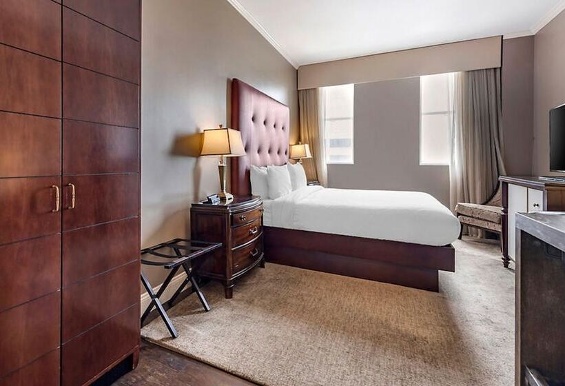 هتل Bluegreen Downtown Nashville