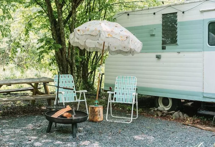 Hotelli Boheme Retreats