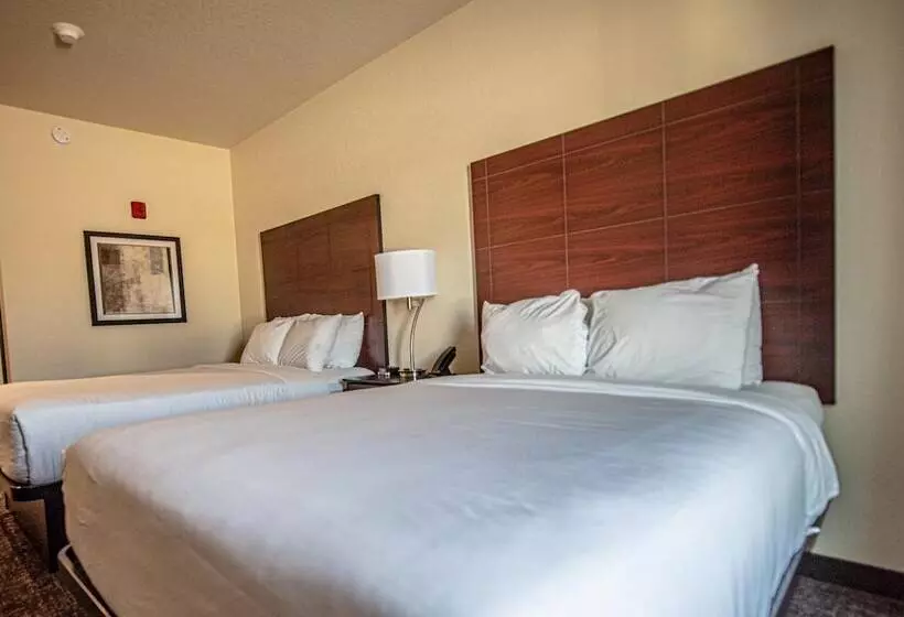 Hotelli Cobblestone Inn & Suites   Julesburg