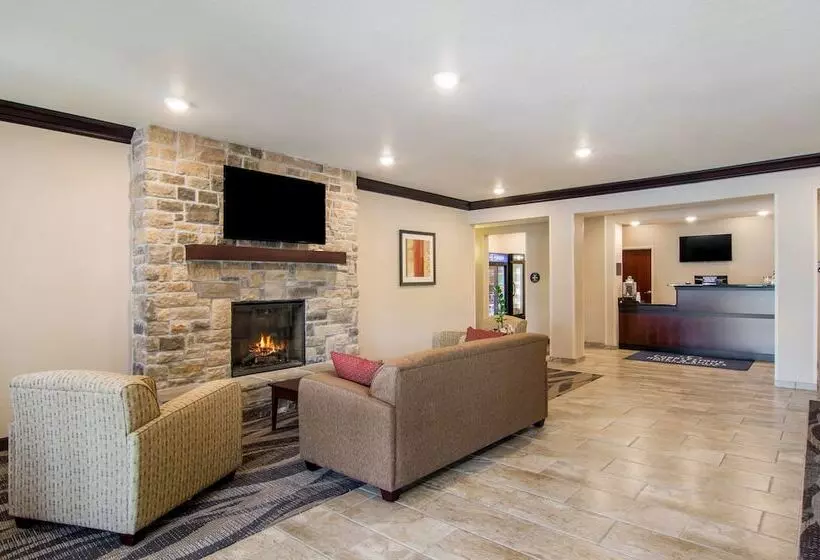 Hotelli Cobblestone Inn & Suites   Julesburg