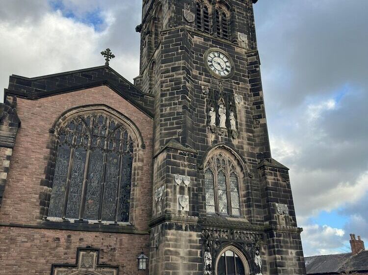 Hotel Macclesfield Lodge