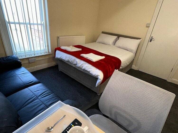 Hotel Macclesfield Lodge