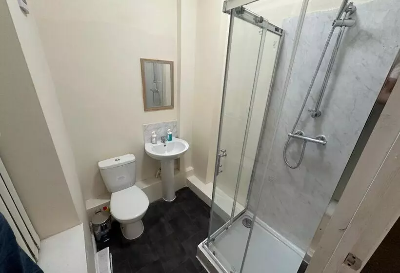 Hotelli Macclesfield Lodge