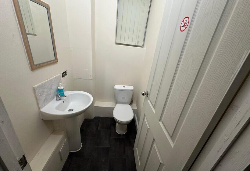 Hotel Macclesfield Lodge