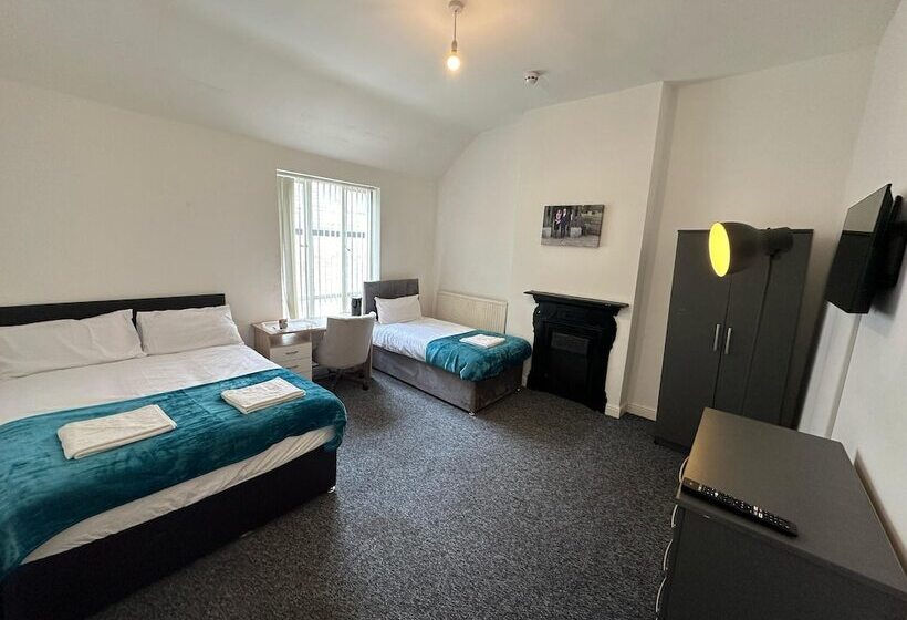 Hotel Macclesfield Lodge