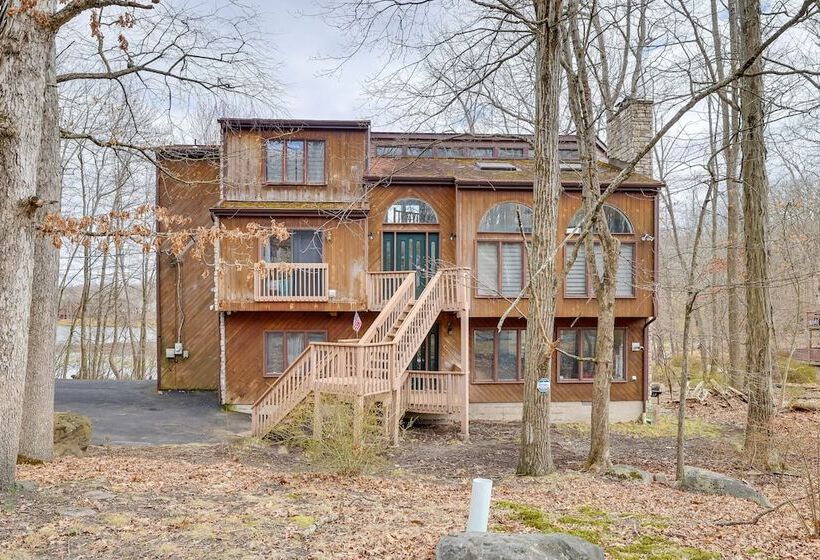 Lakefront East Stroudsburg Home W/ Hot Tub + Deck!