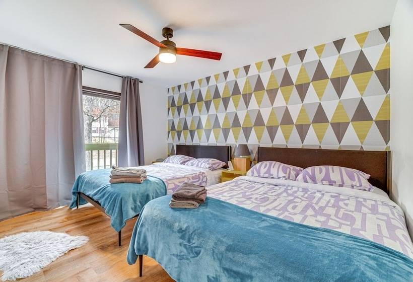 Lakefront East Stroudsburg Home W/ Hot Tub + Deck!