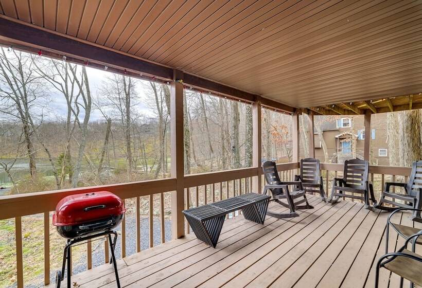 Lakefront East Stroudsburg Home W/ Hot Tub + Deck!