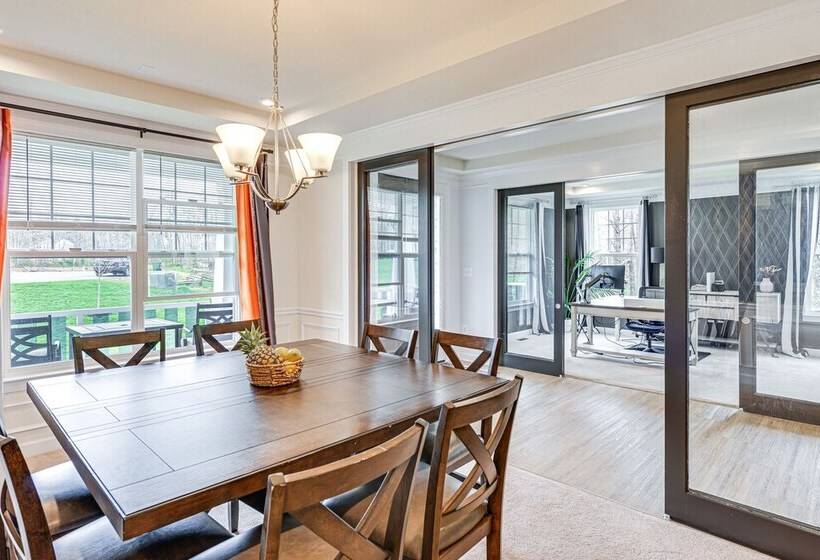 Lakefront Fredericksburg Home W/ Deck + Fire Pits!