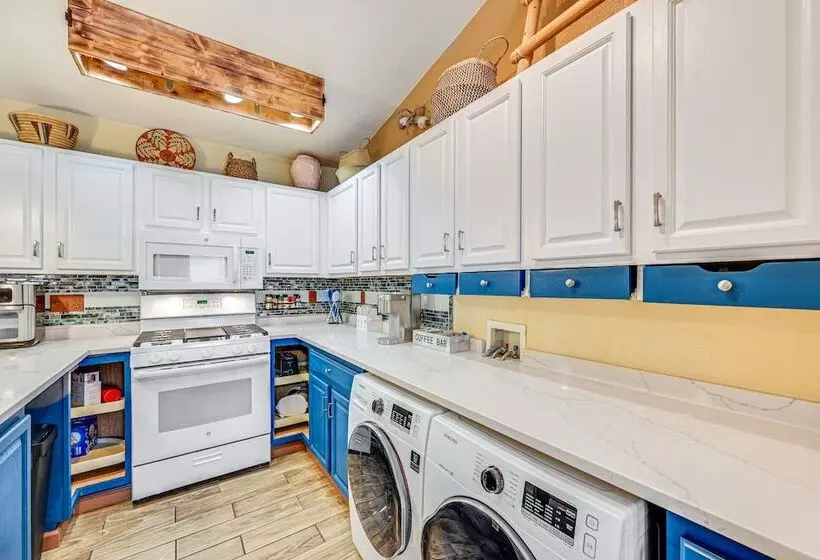 Downtown Williams Home: Walk To Shops & Dining!