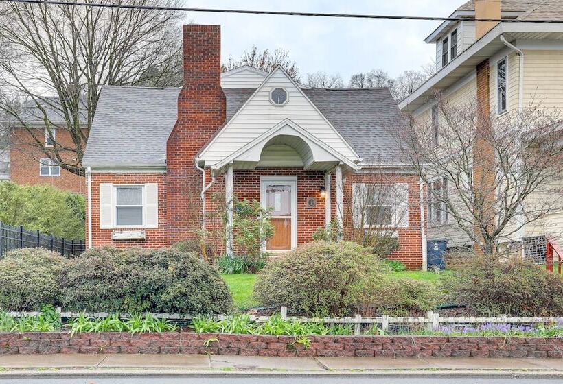 Morgantown Home < 1 Mi To West Virginia University