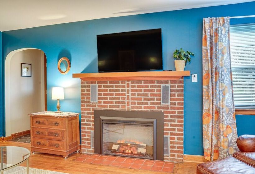 Morgantown Home < 1 Mi To West Virginia University