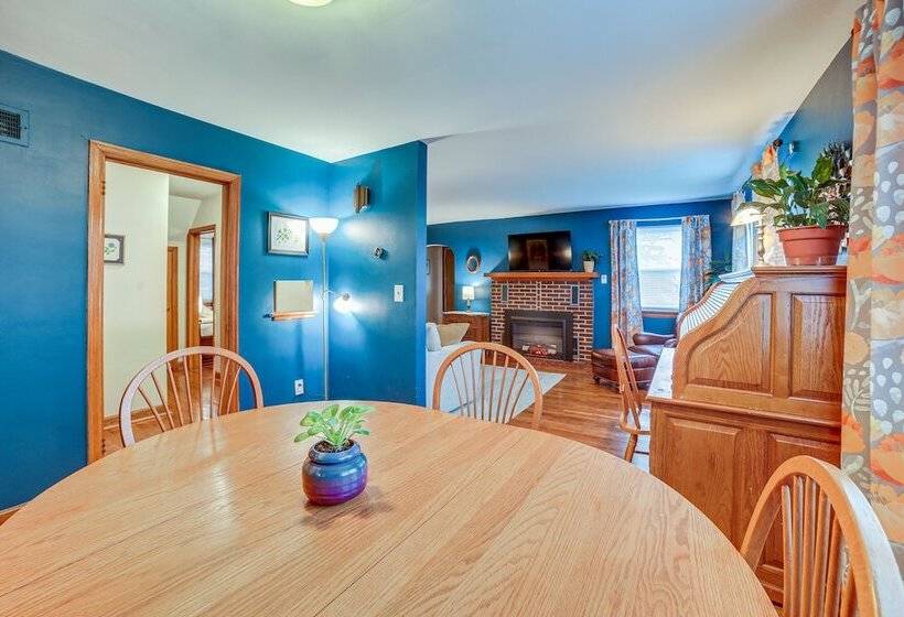 Morgantown Home < 1 Mi To West Virginia University