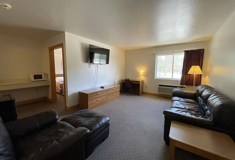 فندق على الطريق Ausable Valley Inn