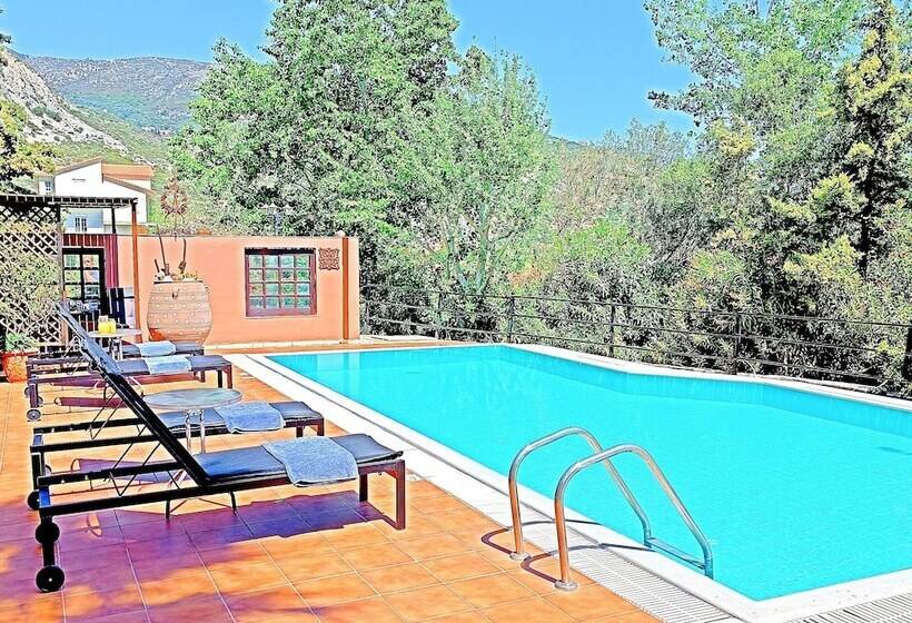 Okeanis Apartments & Suites Adults Only